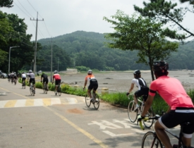 Sindo Island, Sido Island, Modo Island, a Perfect Place for a Bike Tour!