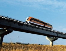 Traveling Incheon with the Maglev Train