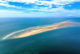 [Overnight Stay Itinerary] A Mysterious Sandbank and Ample Island Meals, A Small Paradise on the Sea: Daeijakdo Island
